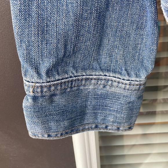 Old Navy Denim Jacket - Picture 5 of 12